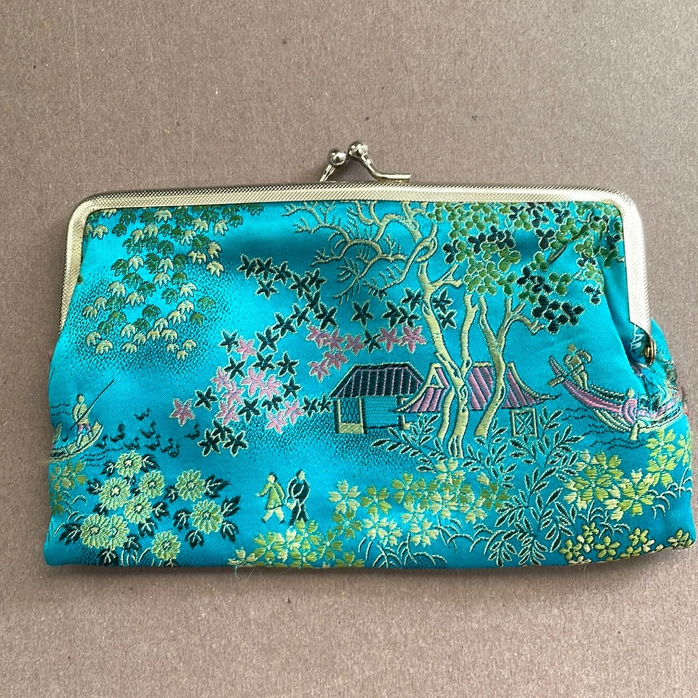 Vintage AS IS blue Chinese silk pouch - kiss closure